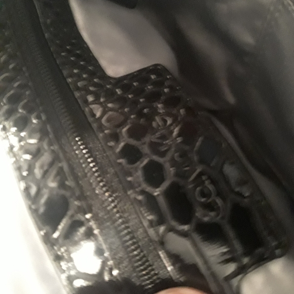 Vintage Calvin Klein SnakeSkin Bag - Picture 6 of 9